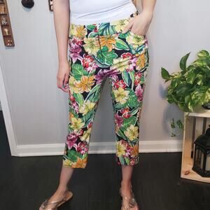 Attyre Colorful Hawaiian Floral Capri Pants